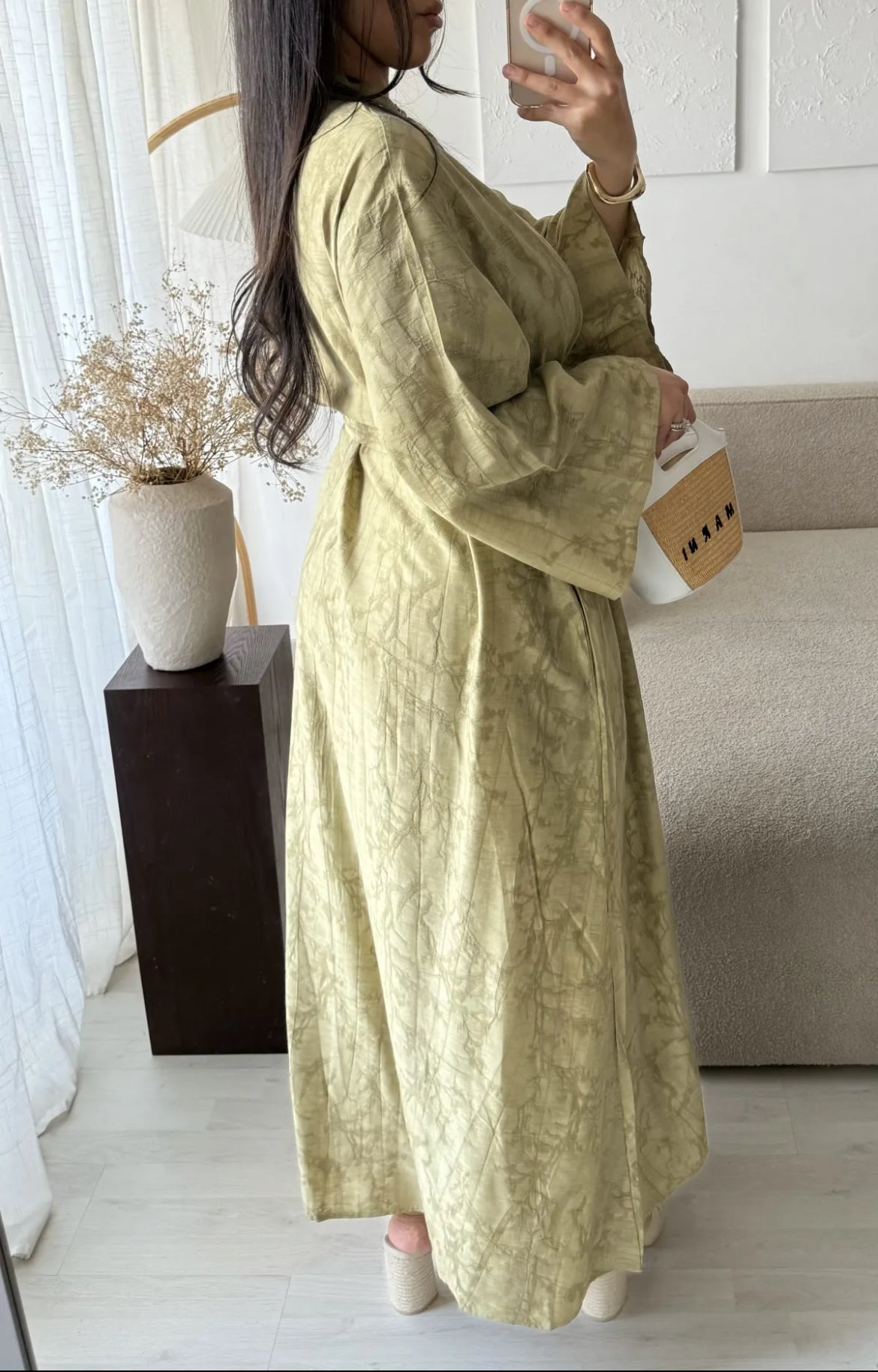 Alina olive