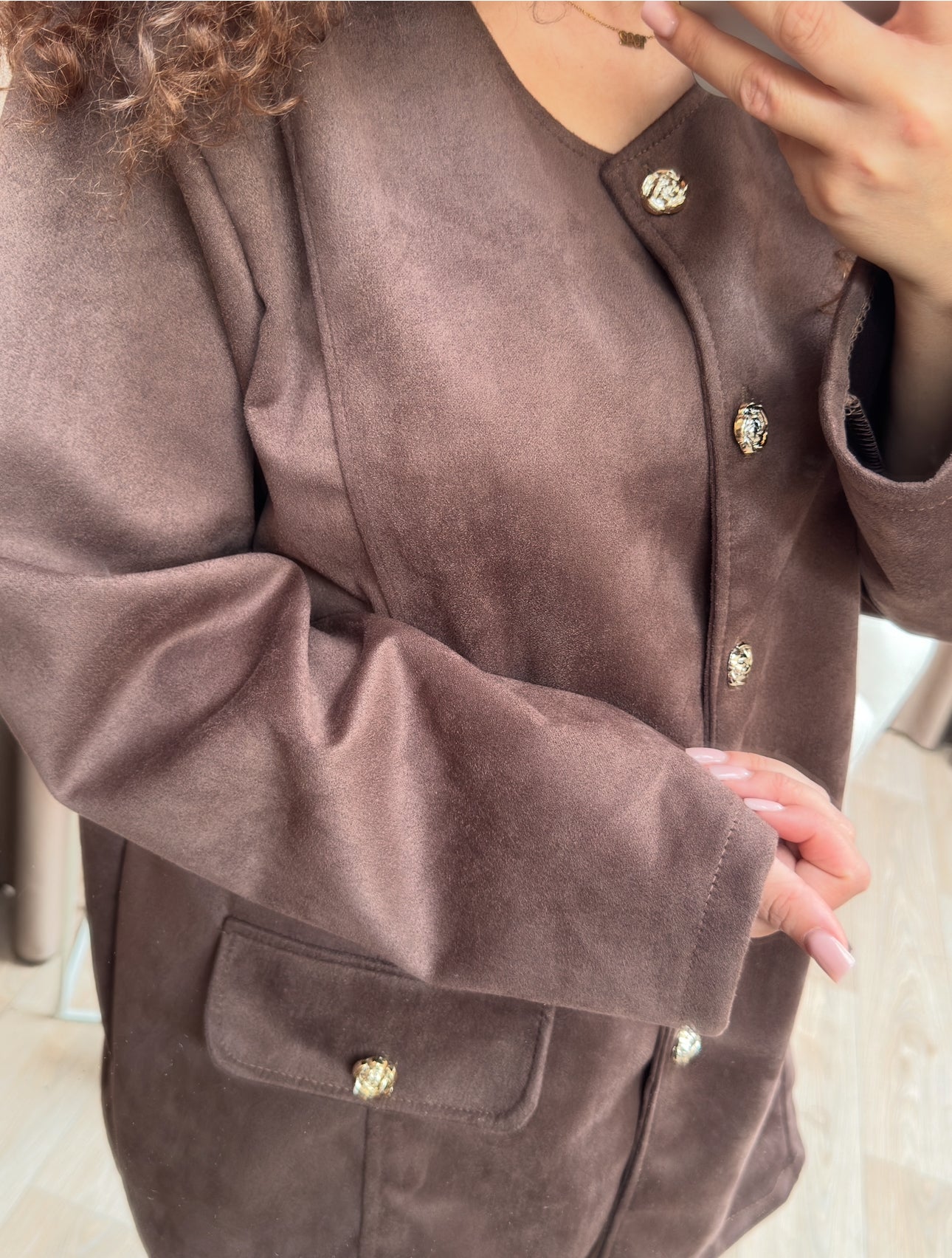 Souri velvet Brown