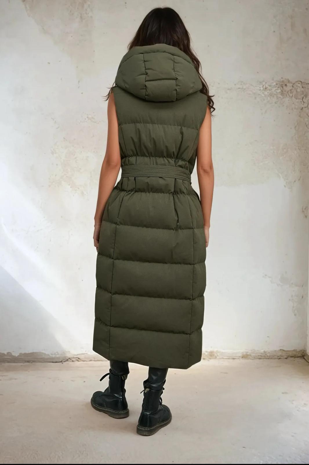 Ilanii long bodywarmer kaki PRE- ORDER