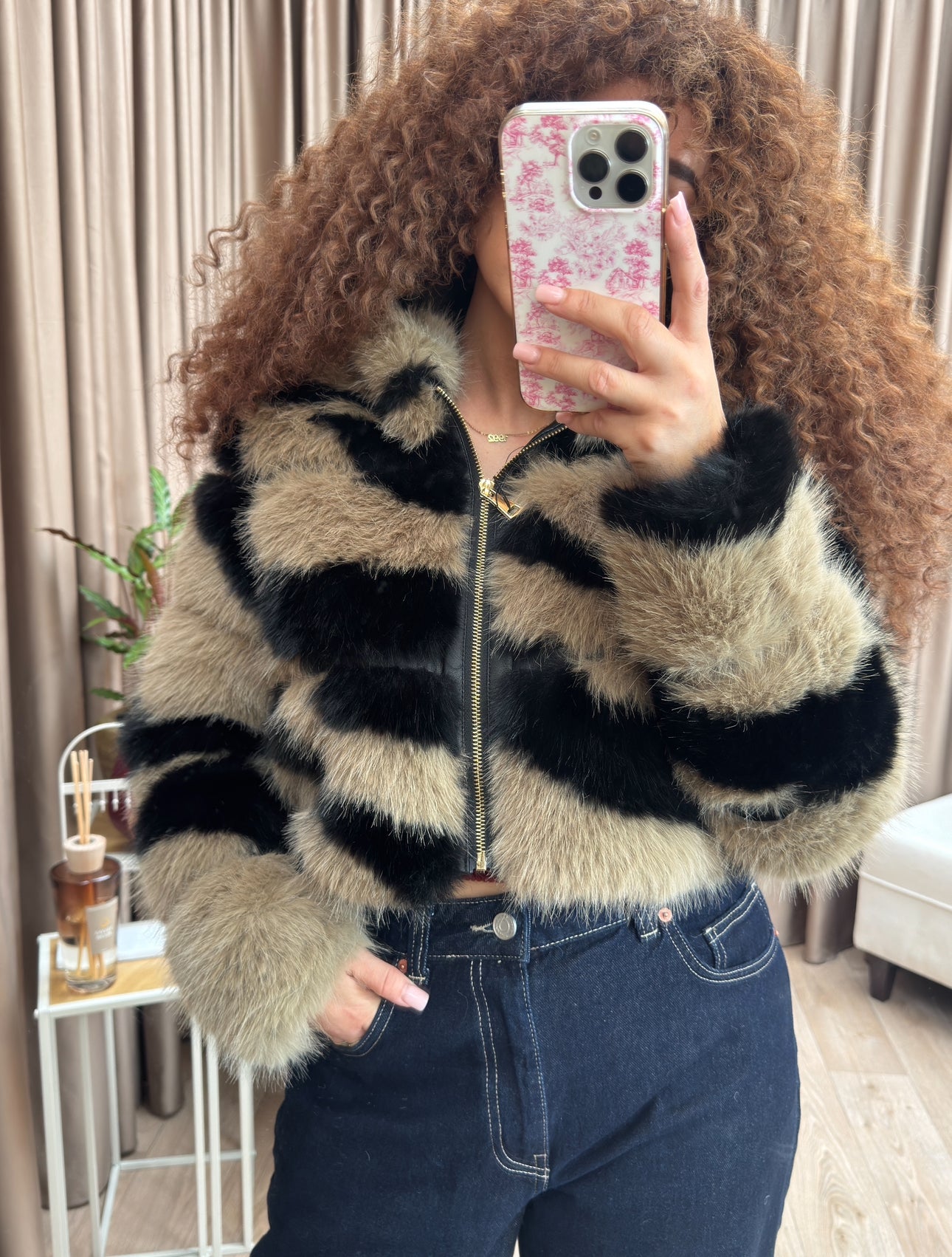 Fluffy bomber short