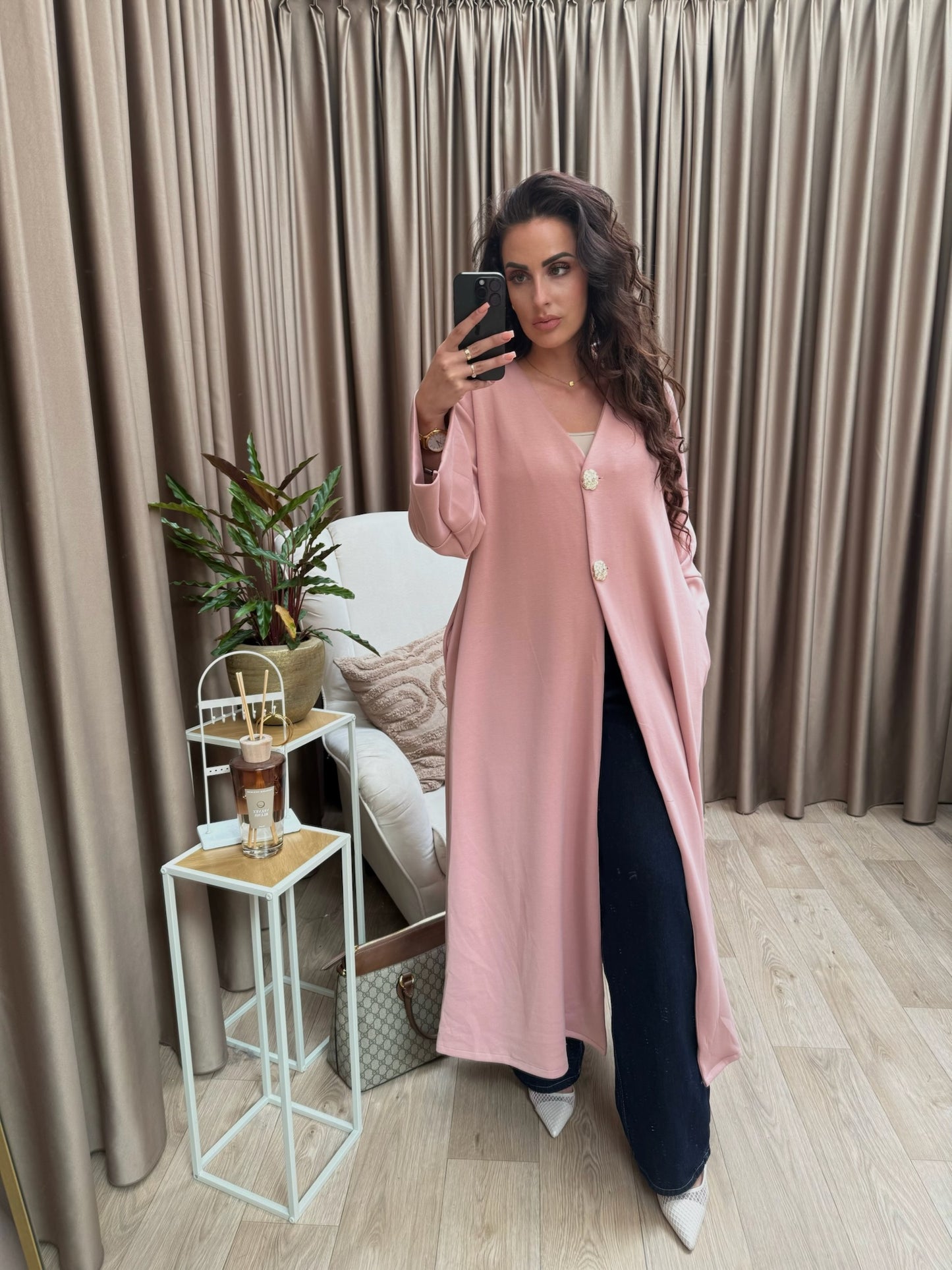 Ela pink gold button