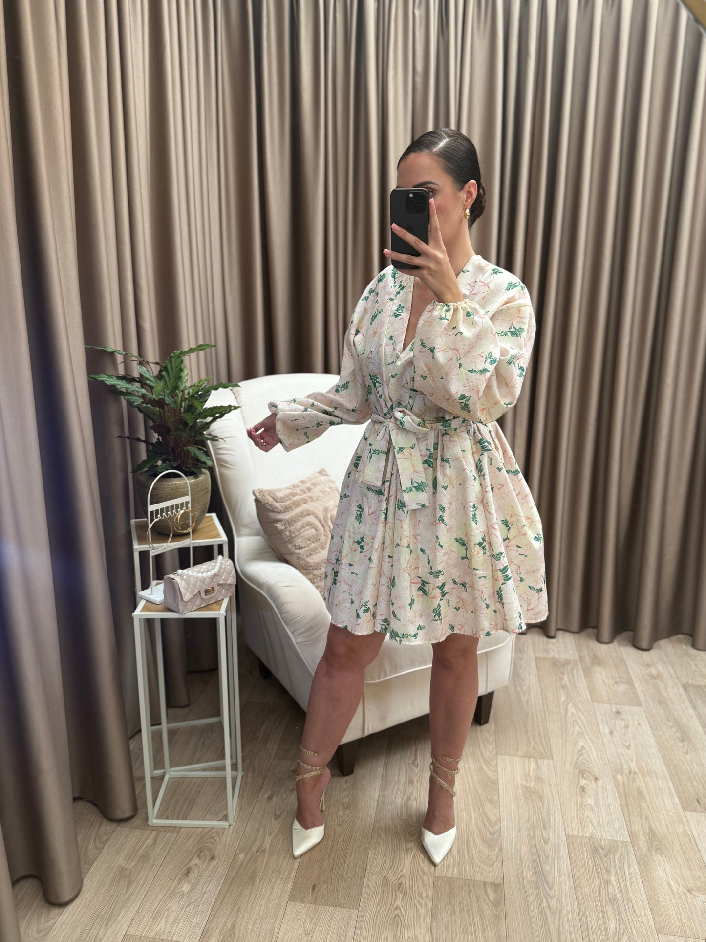 Louis dress