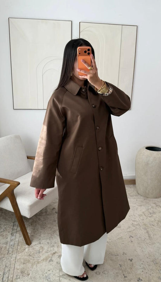 Raven Brown oversized trenchcoat