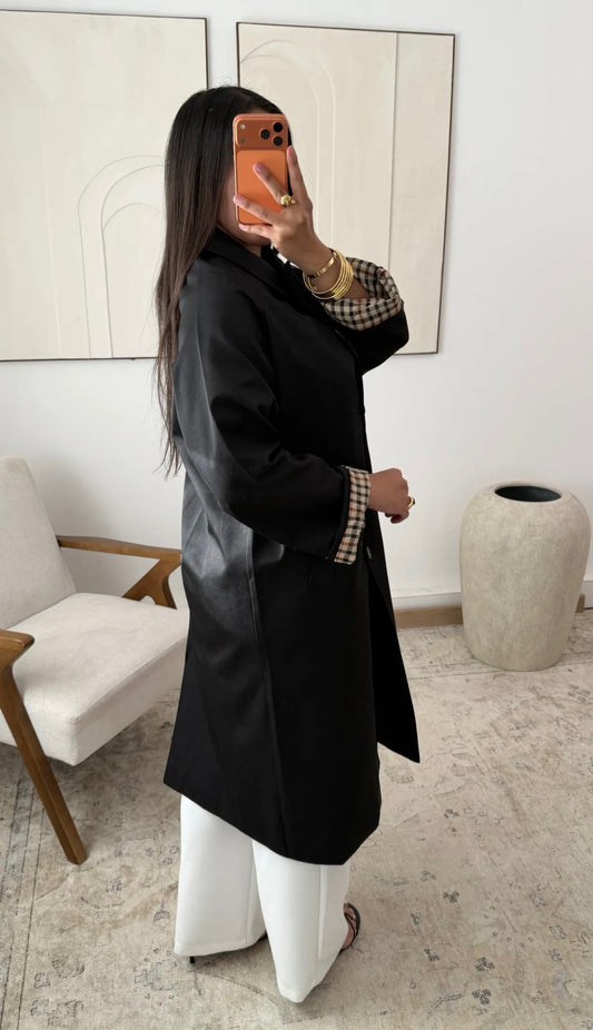 Raven black oversized trenchcoat