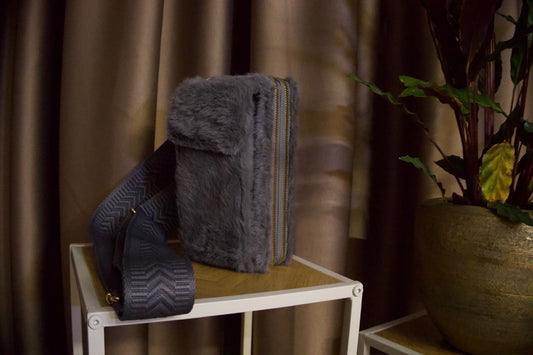 Fluffy bag grey