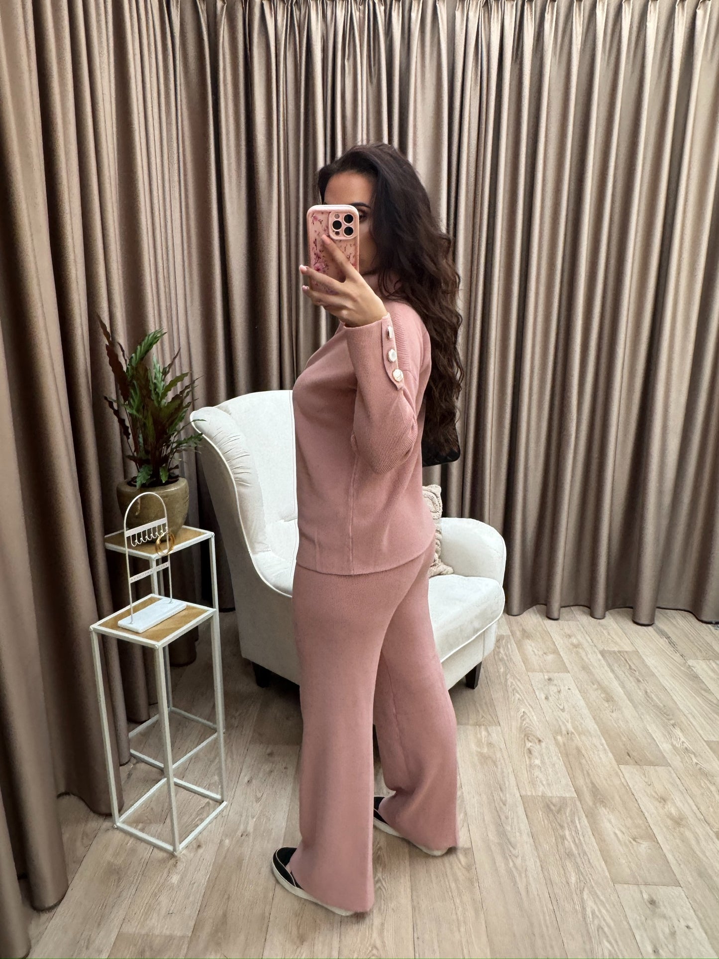 Saweetie pink