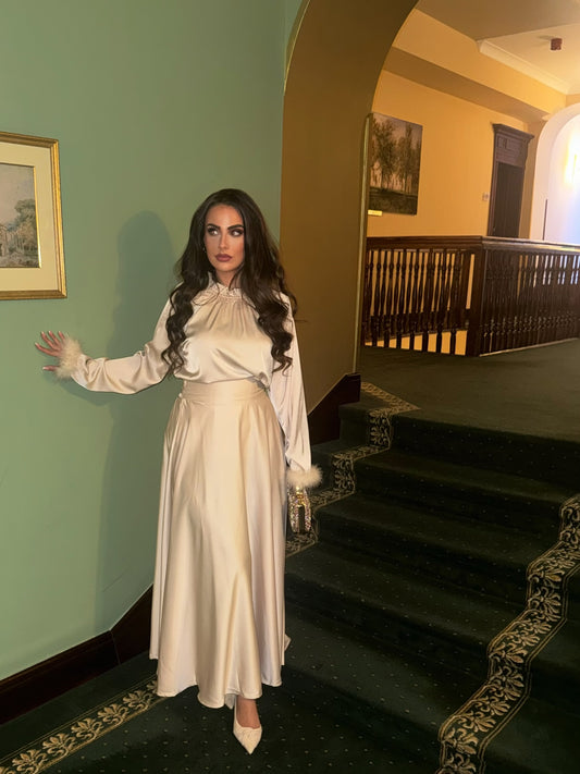 Suesi skirt & blouse crème