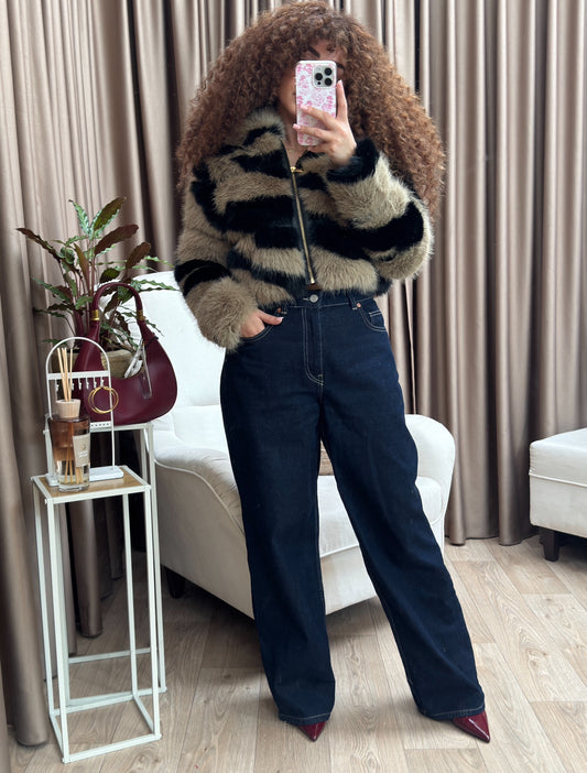 Fluffy bomber short