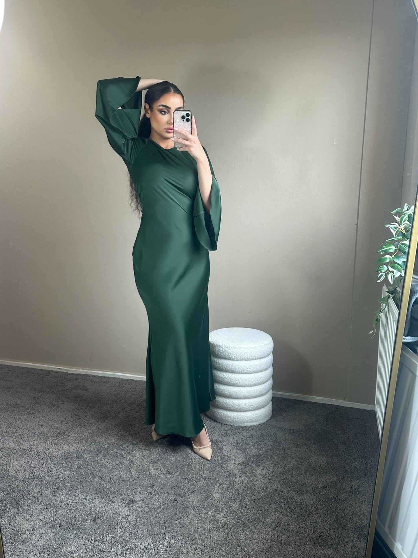 Sara dress olive