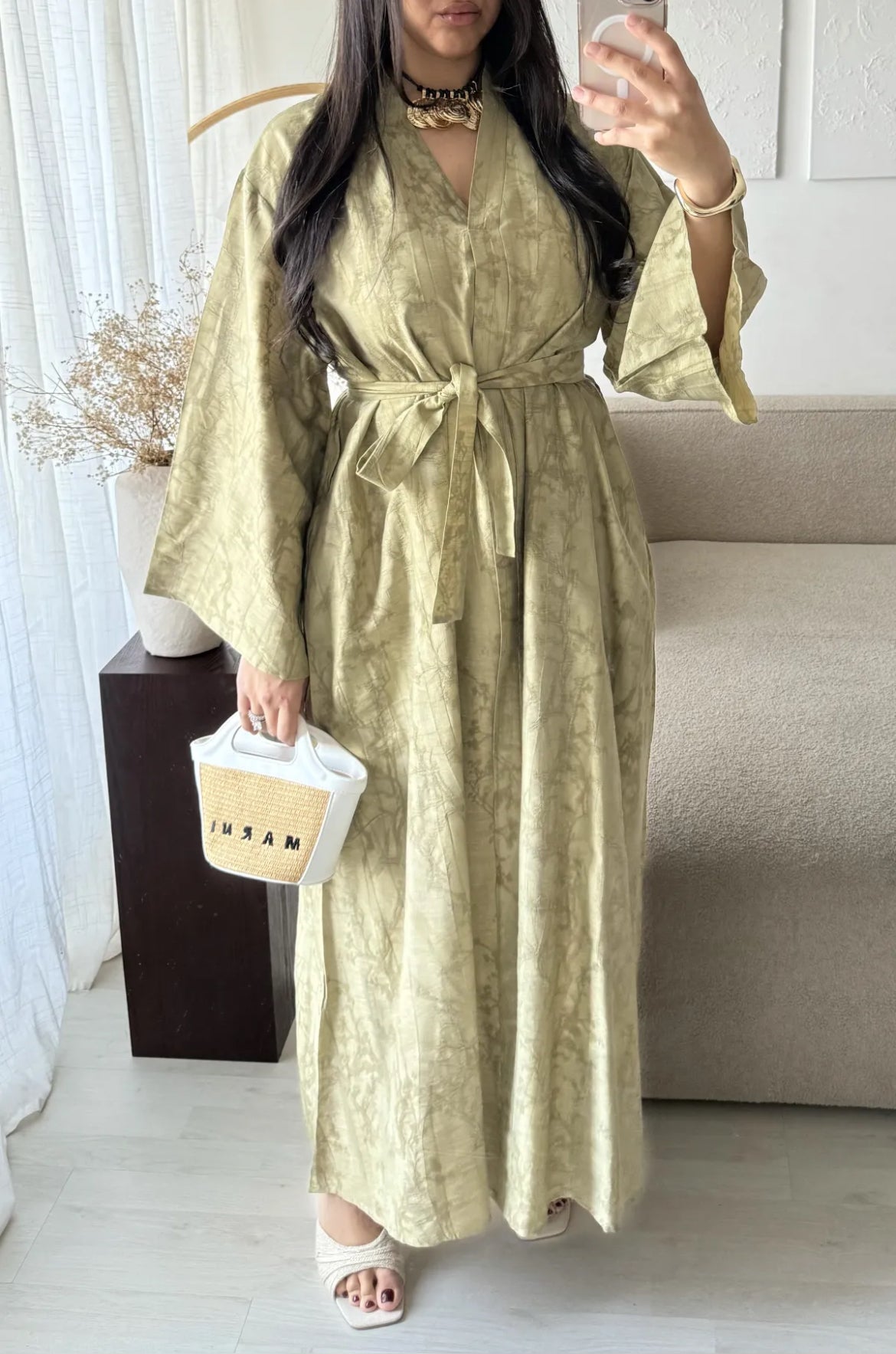 Alina olive