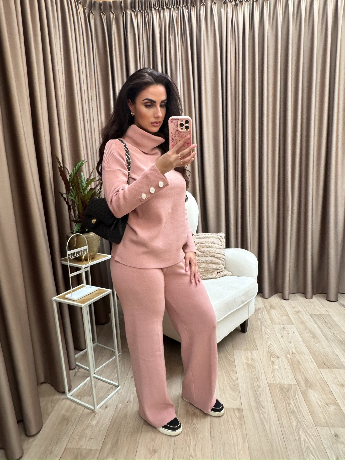 Saweetie pink