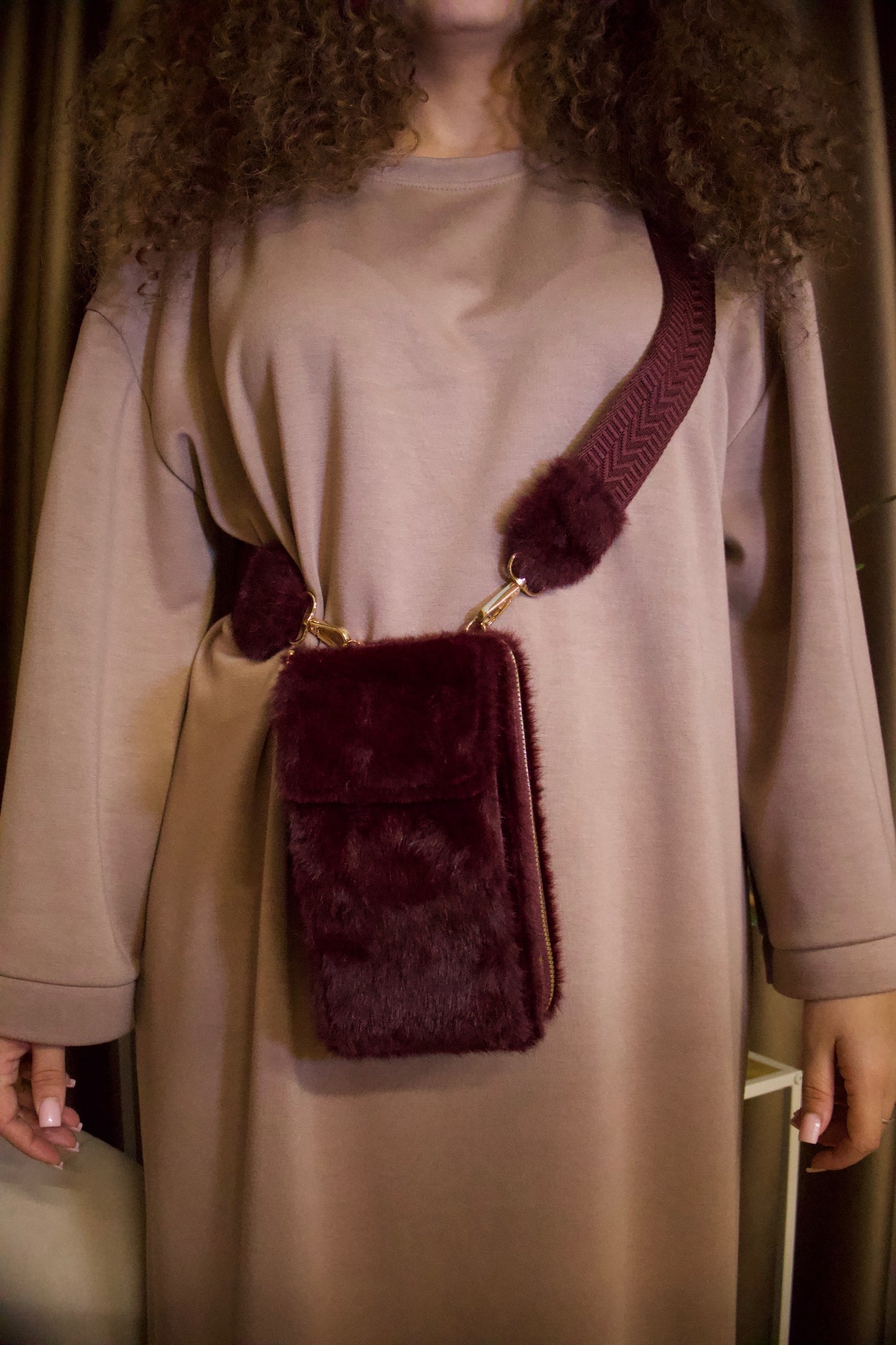 Fluffy bag bordeaux