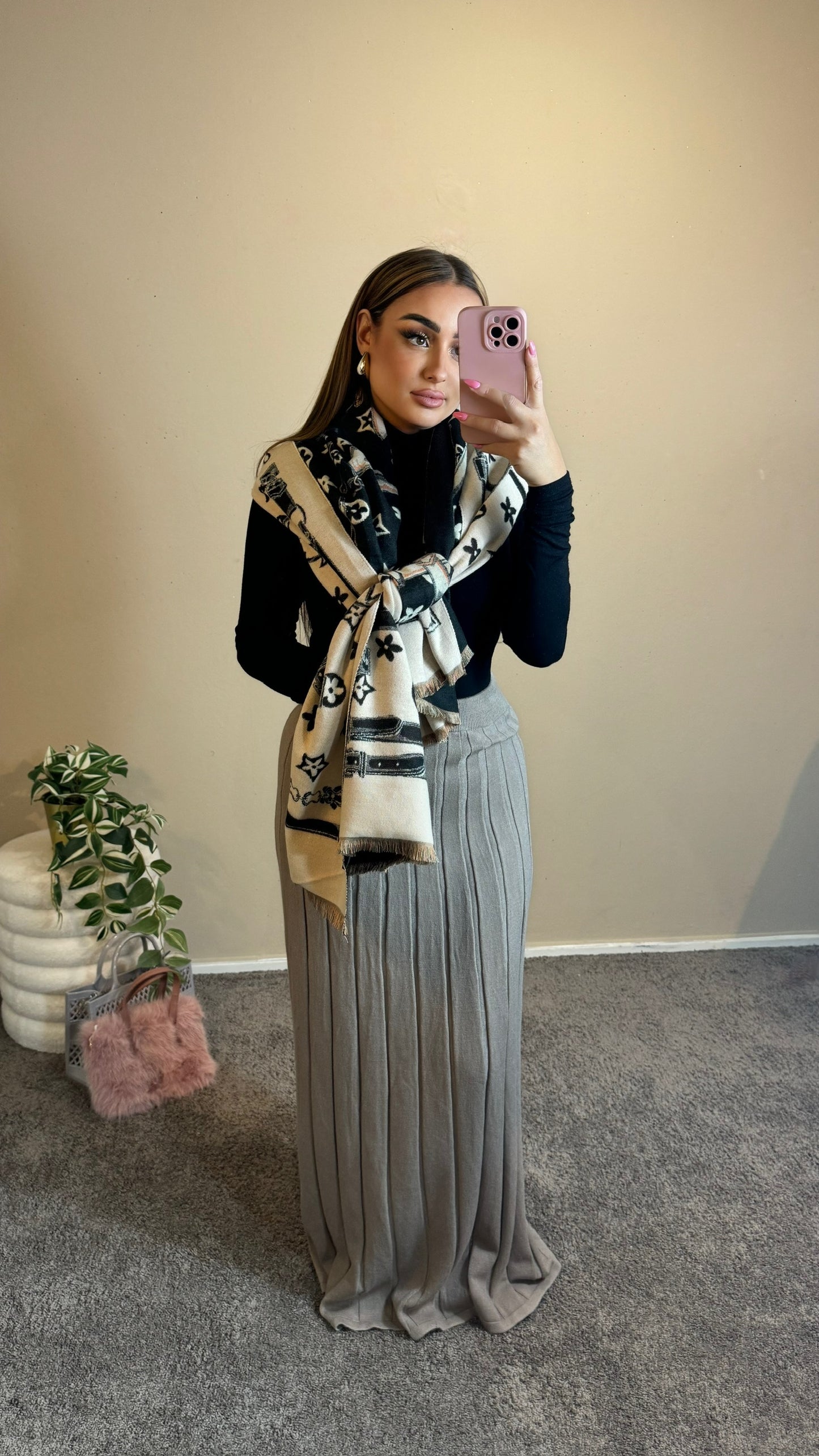 Dila rok taupe